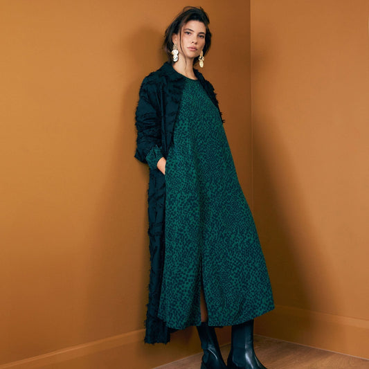 Layering Made Effortless: 5 Conscious Fashion Staples for Winter 2025