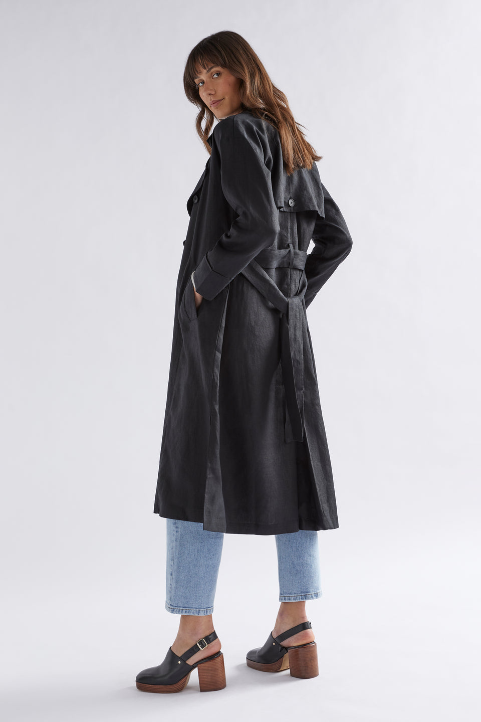 Anneli French Linen Trench Coat Model Back Tied | BLACK