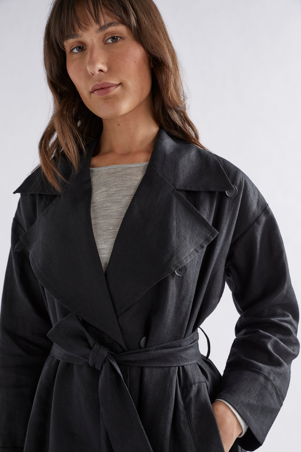 Anneli French Linen Trench Coat Model Front Detail | BLACK
