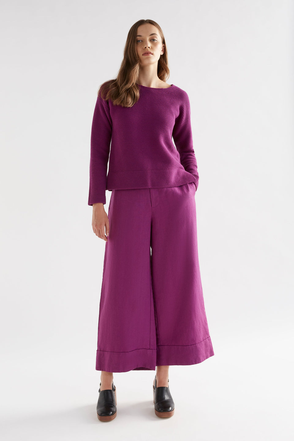 Anneli Linen Pant Model Front | MAGENTA