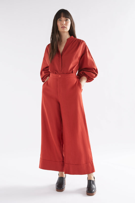 Anneli Linen Pant Model Front | SANGRIA