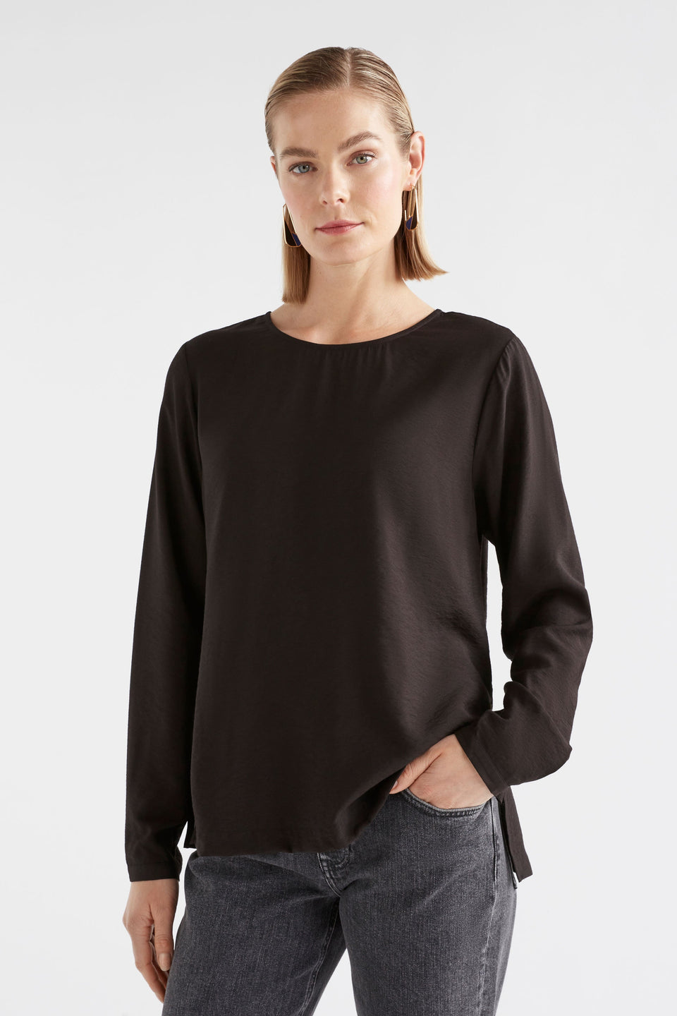 The Allt Round Neck Cuffed Long Sleeve Top Model Front | BLACK