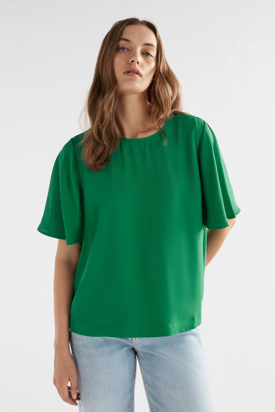 Deili Flutter Sleeve A-line Bold Print Top Model Front | JEWEL GREEN