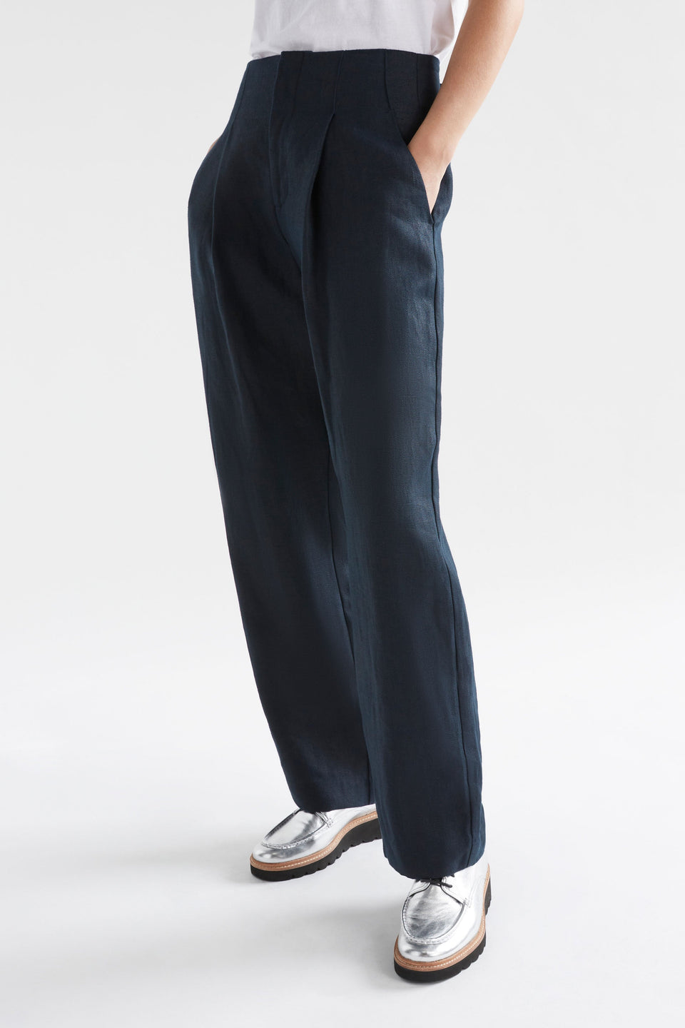 Njord Hemp Herringbone High Waist Pleat Front Pant Model Side| INK