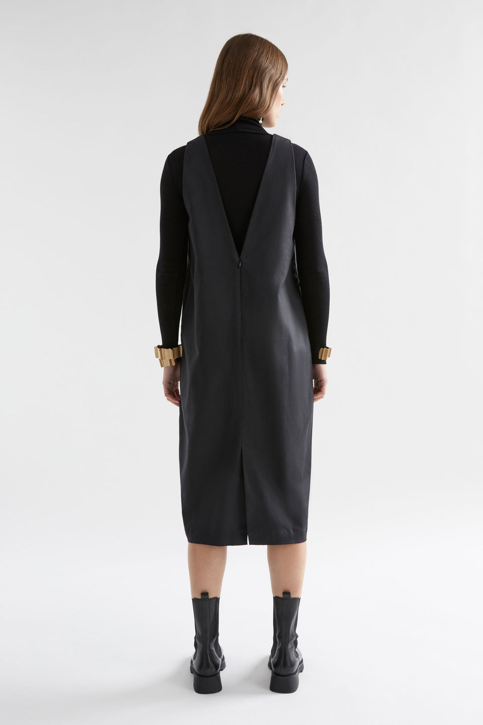 Ronne Deep V Pinafore Dress Model Back | BLACK
