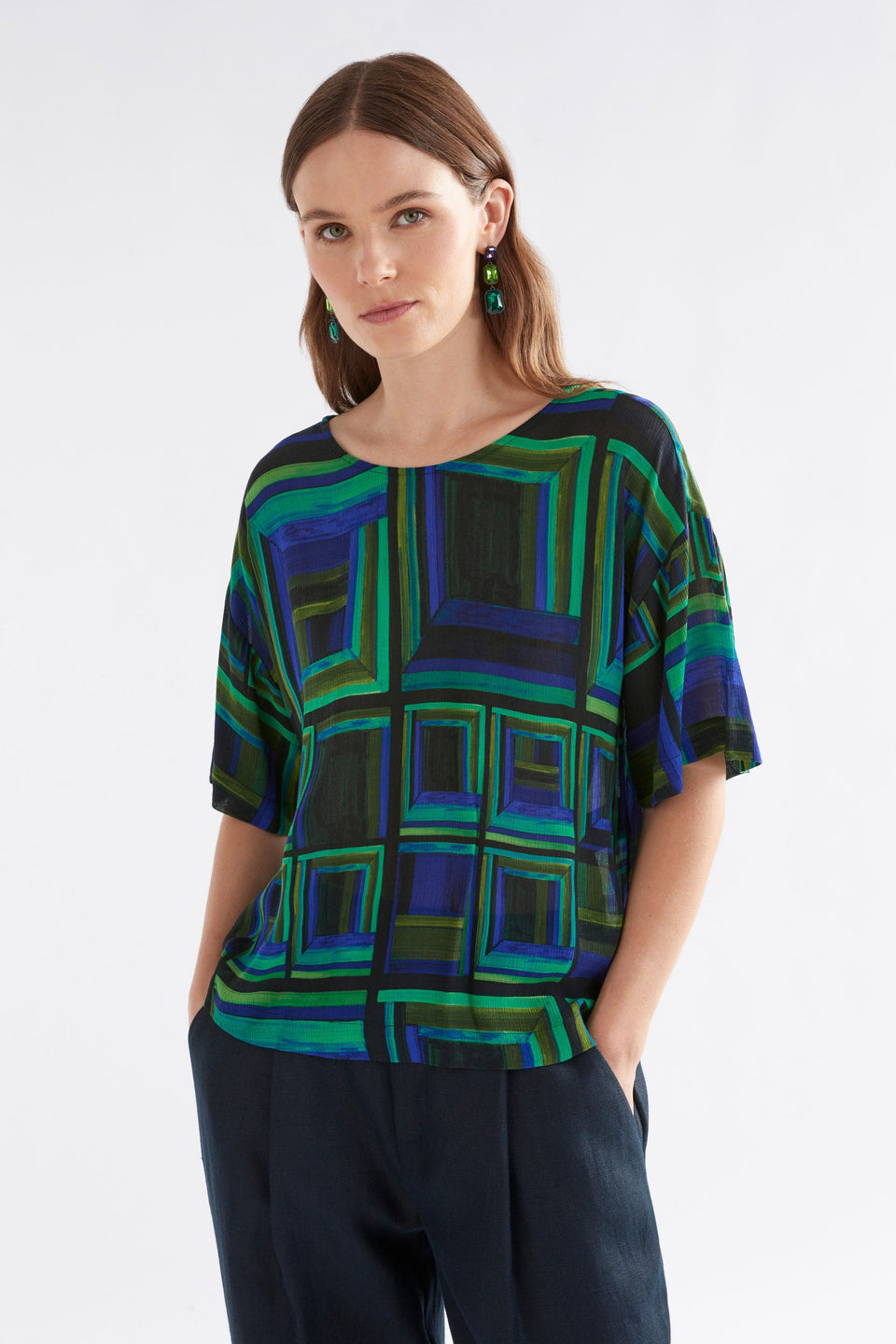 Soma Boxy Bold Print Slightly Sheer Crinkle Texture Top Model Front | SALONE PRINT