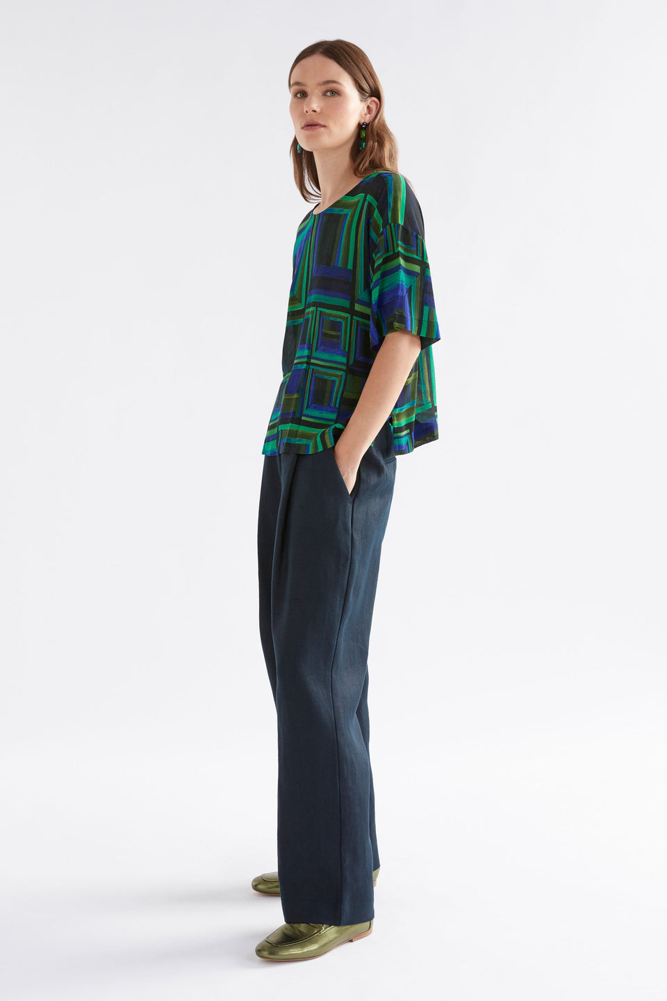 Soma Boxy Bold Print Slightly Sheer Crinkle Texture Top Model Side | SALONE PRINT