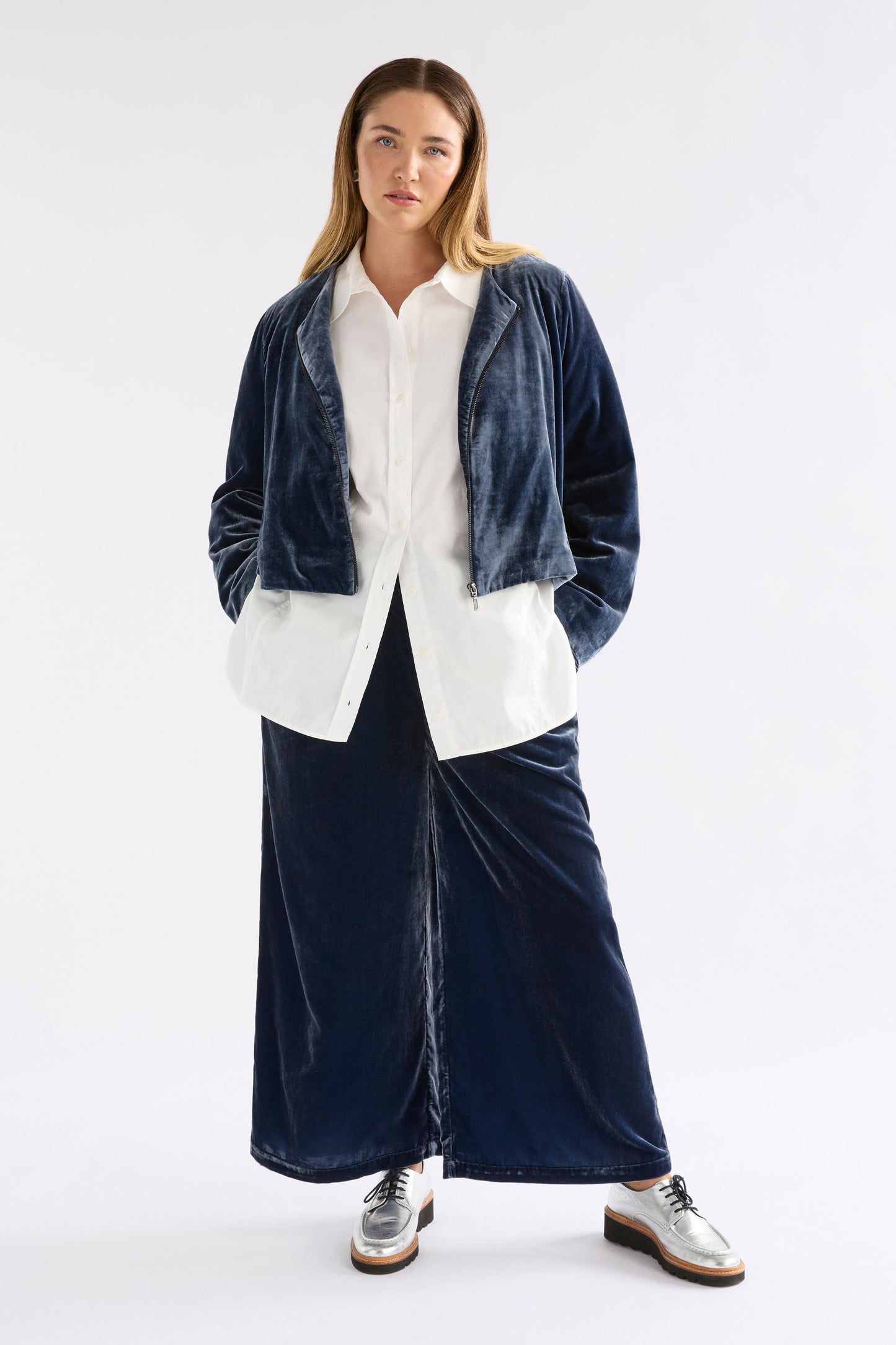 Suuri Velvet Zip Up Short Jacket Model  Chanel Front Full Body | BLUE STEEL