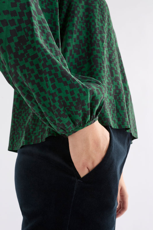 Muraa Round Neck Print Long Sleeve Print Top Model Sleeve Detail | GREEN SINDA PRINT