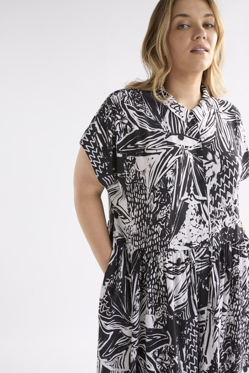 Joia Gathered Waist Cap Sleeve Print Shirt Dress Model Front detail | TROPEA PRINT