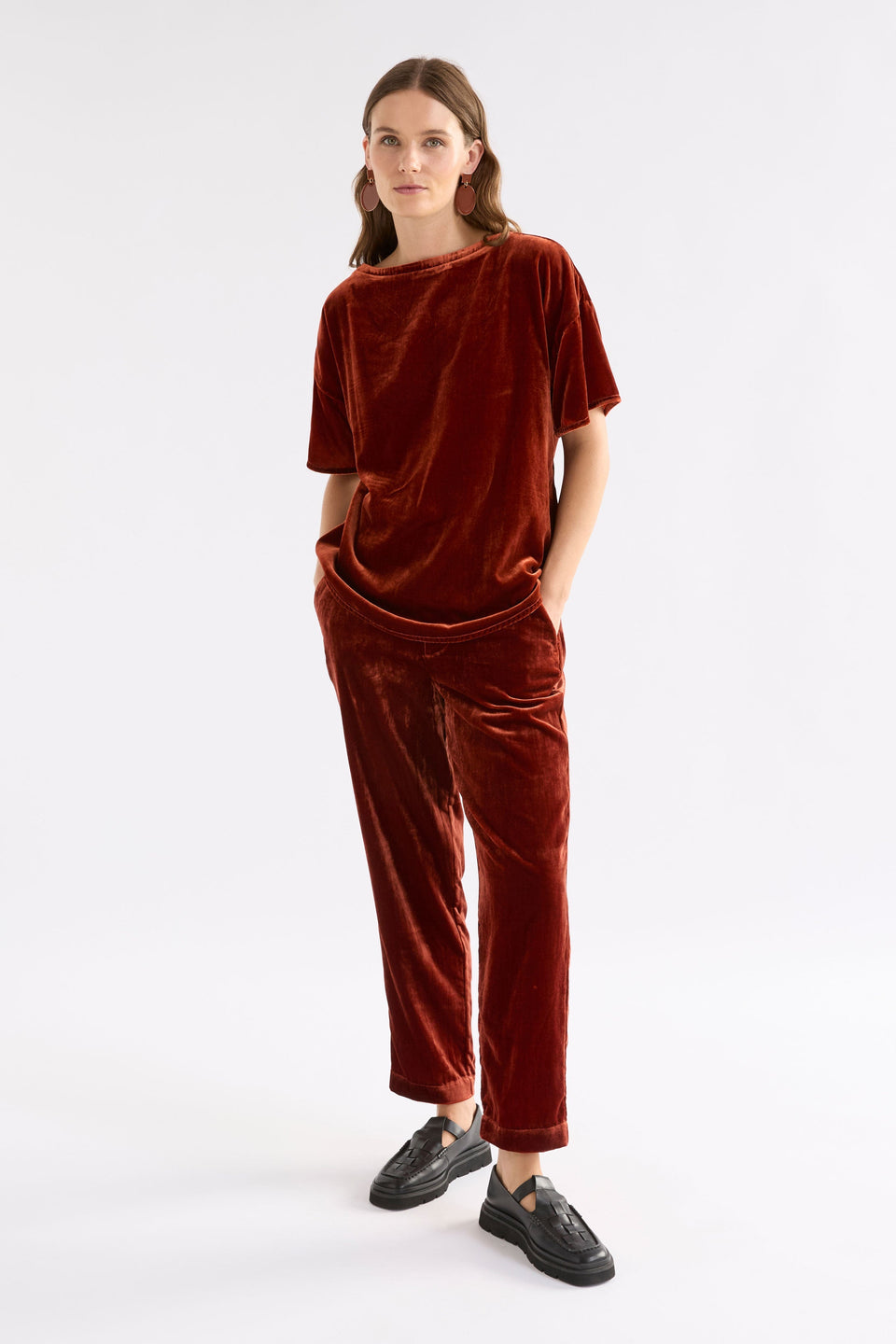 Suuri Boxy Sleeve Drop Shoulder Velvet Top Model Front Full Body | SPICE