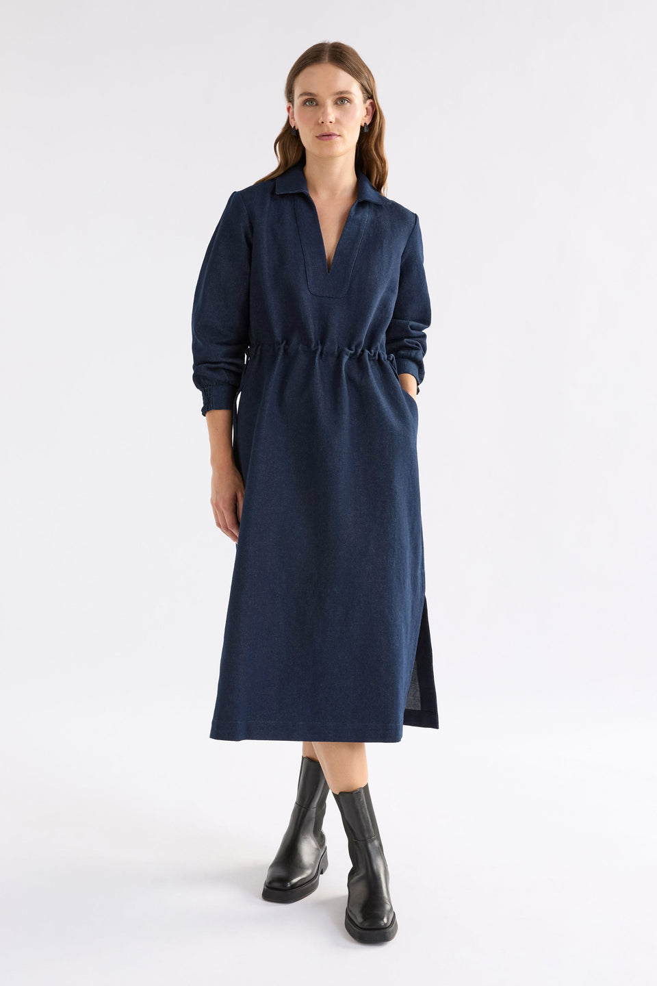 Njolle Denim Collared V-Neck Long Sleeve Midi Waisted Dress Model Front | INDIGO 