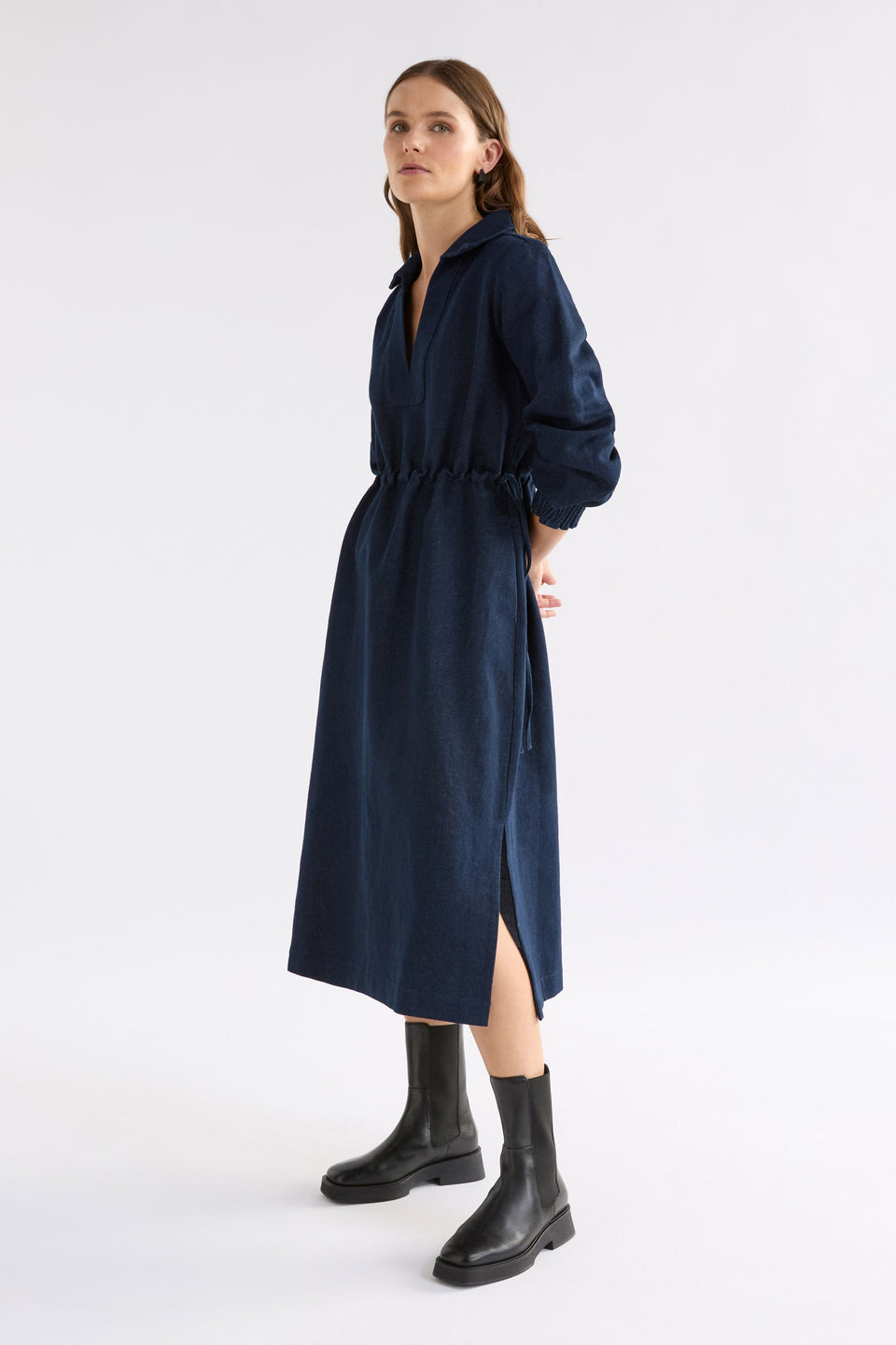 Njolle Denim Collared V-Neck Long Sleeve Midi Waisted Dress Model Side | INDIGO 