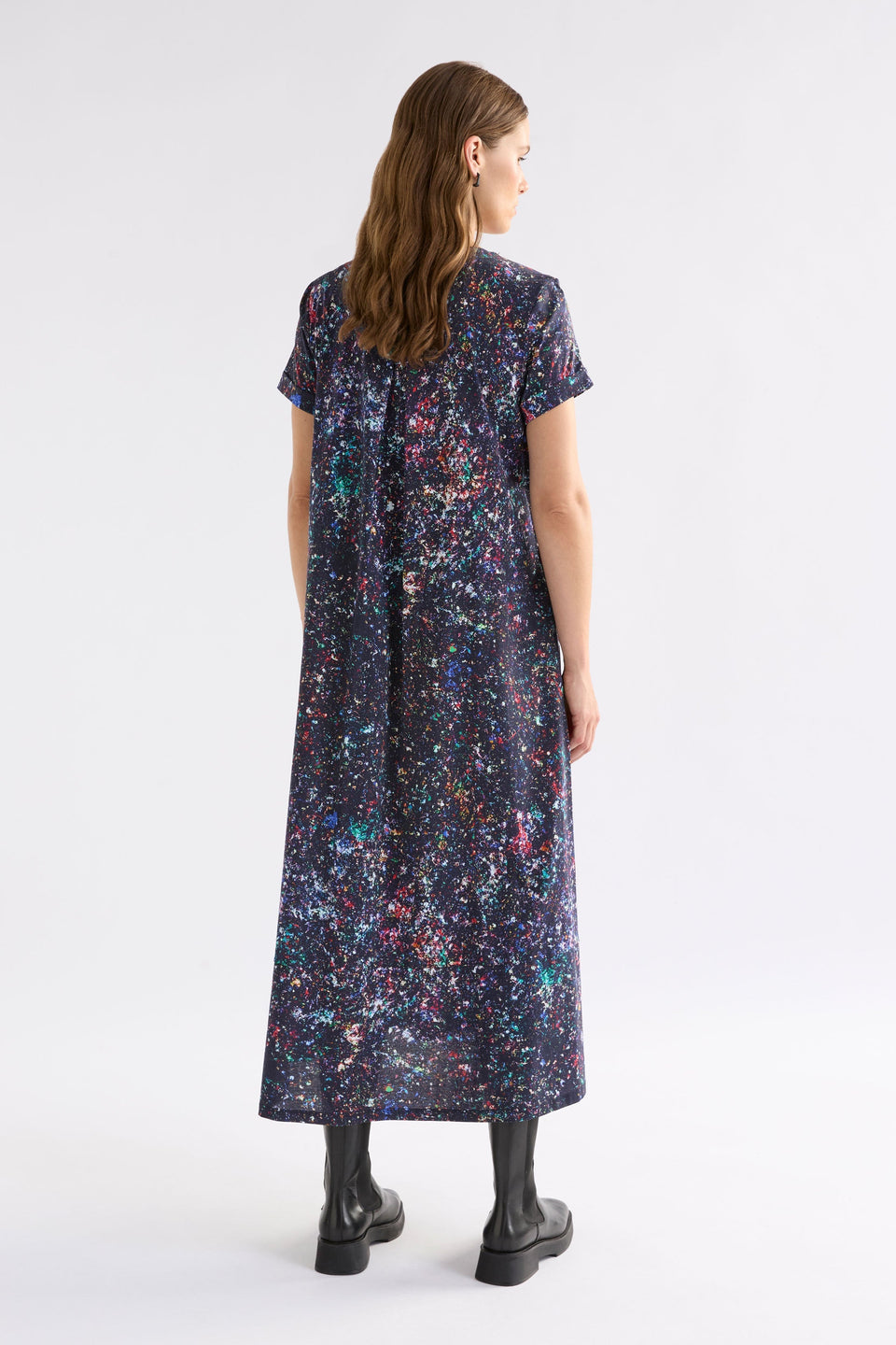Haki Long Organic Cotton Jersey Print Tshirt Dress Model Back | TOLA PRINT