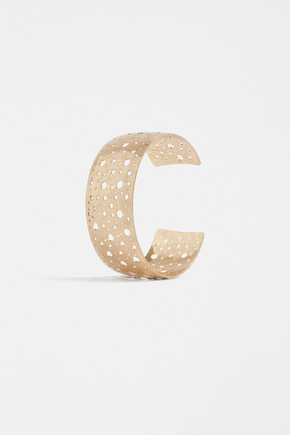 Hulle Small Holes Metallic Cuff  | GOLD