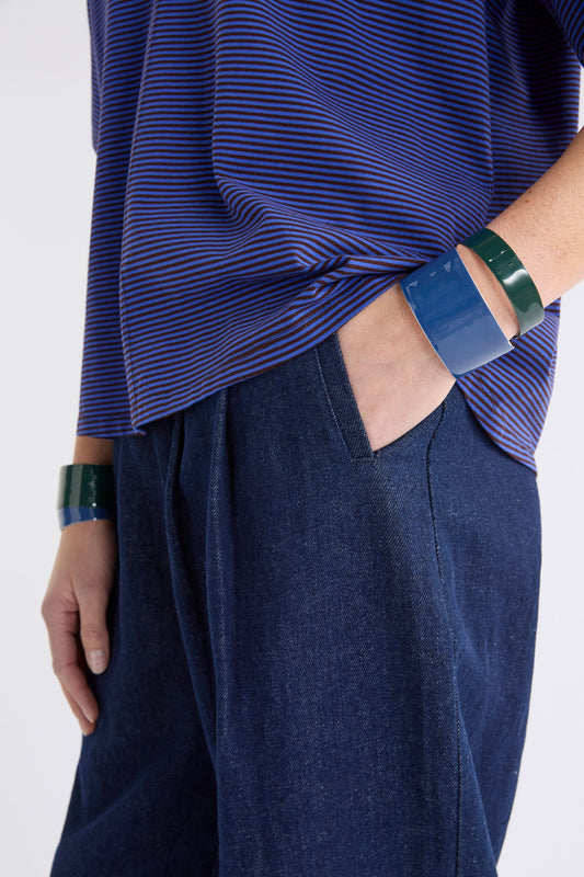 Innfellt Metal Coloured Enamel Wide Flat Bangle Model | DENIM BLUE