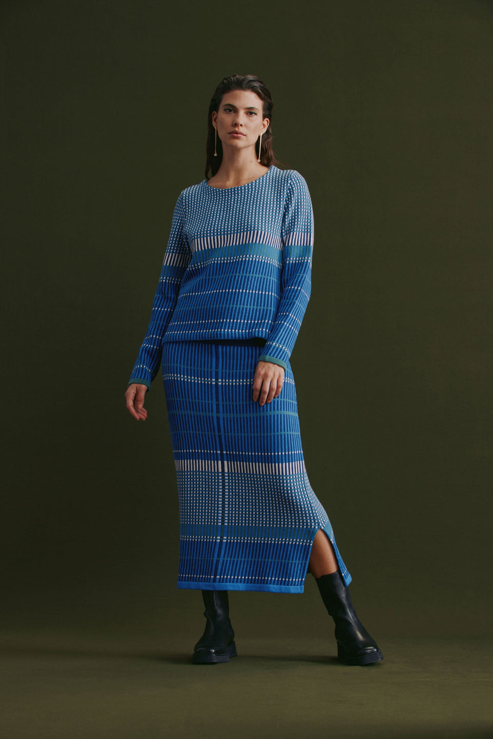 Cila Multi Check Organic Cotton Knit Jumper Model Campaign Full body  | BLUE MULTI