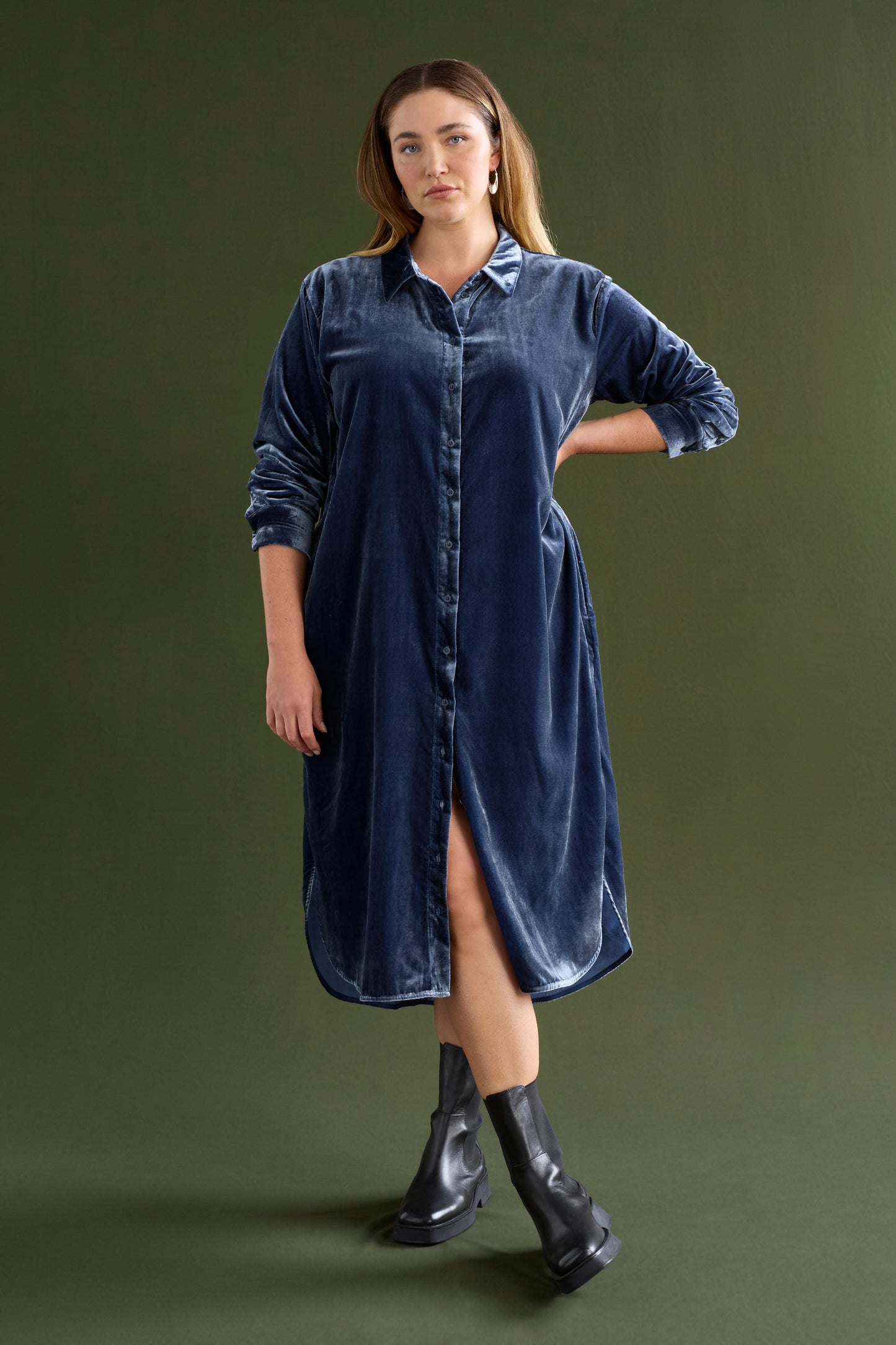 Suuri Velvet Scooped Hem Midi Shirt Dress Model Chanel Campaign Front | BLUE STEEL