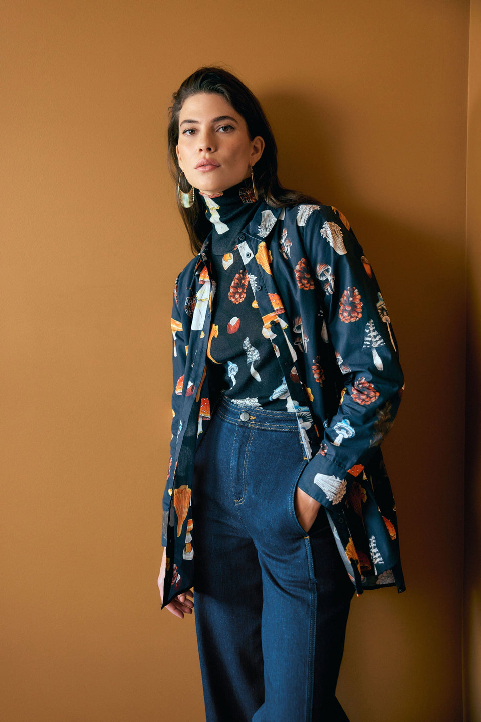 Allem Organic Cotton Mushroom Print Long Sleeve Shirt Model Campaign | MUSHROOM PRINT