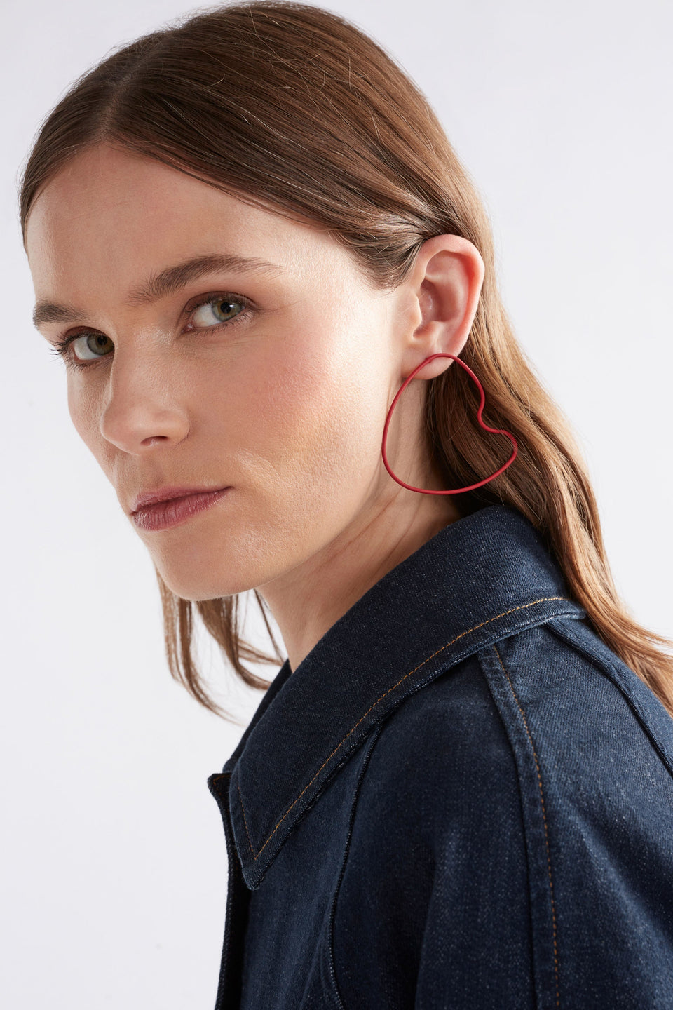 Harrt Fine Metal Heart Shaped Loop Drop Stud Earring Model | FLAME