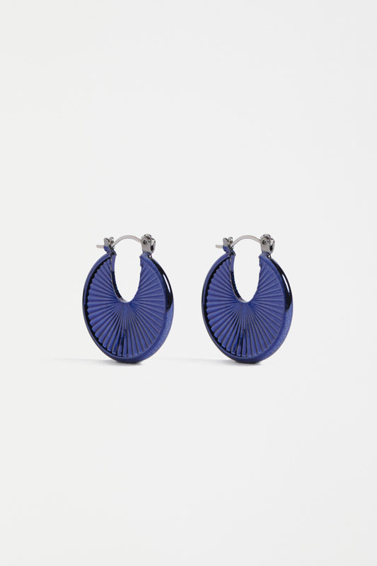 Saku Sunray Pattern Metallic Disc Hoop Earring | NAVY