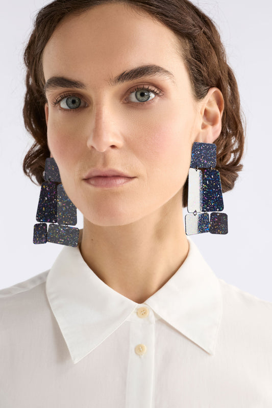 Oban Large Speckled Statement Drop Earring On Model | BRIGHT NAVY
