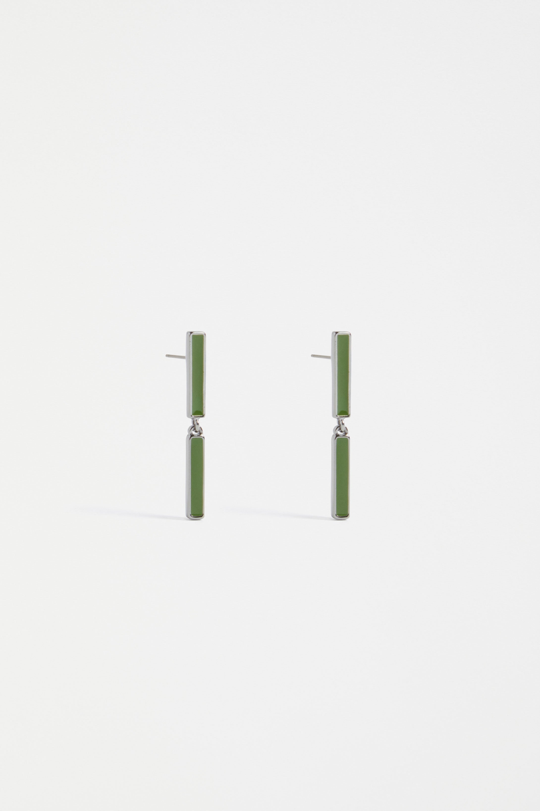 Neli Small Fine Enamel Drop Earring | GREEN MOSS