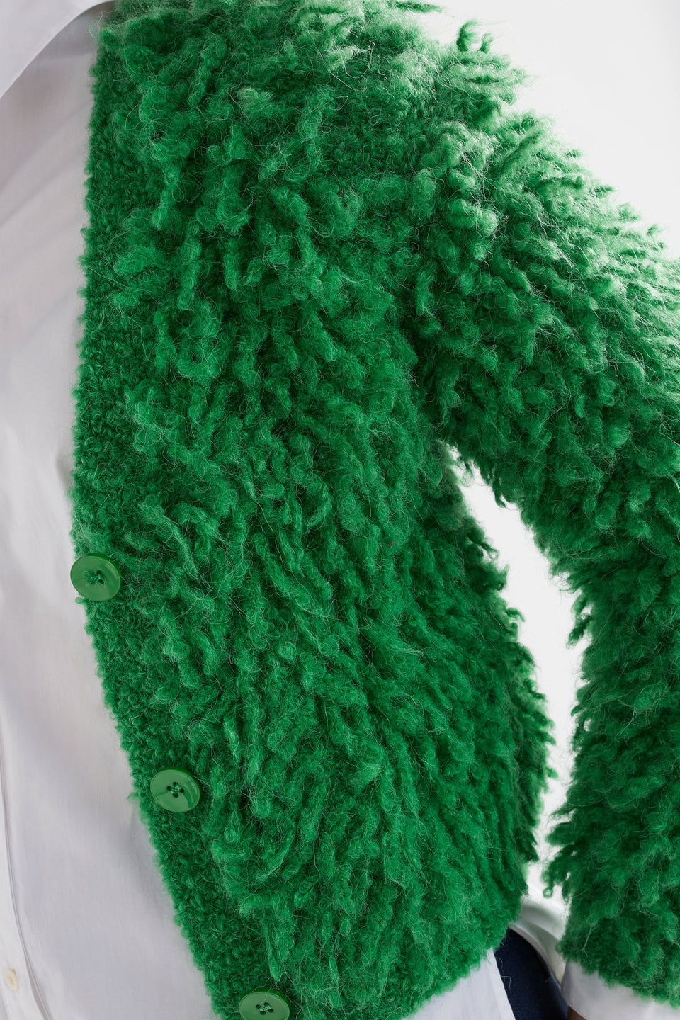 Arnon Chunky Fluffy Alpaca Cropped Cardigan Model Detail Texture | IVY GREEN