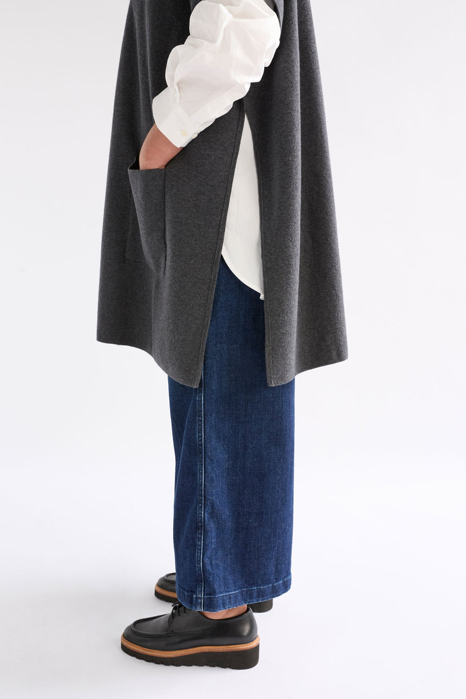 Neuwt Cotton-Wool Open Long Hooded Poncho Model Side | CHARCOAL MELANGE
