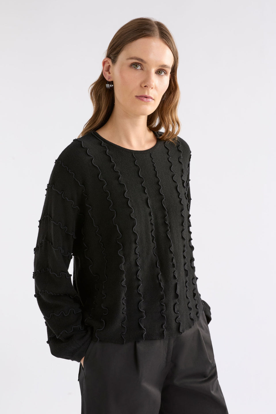 Musse Merino Wool Blend Knit Sweater with Wiggle Textured Stripes Model  Front | BLACK