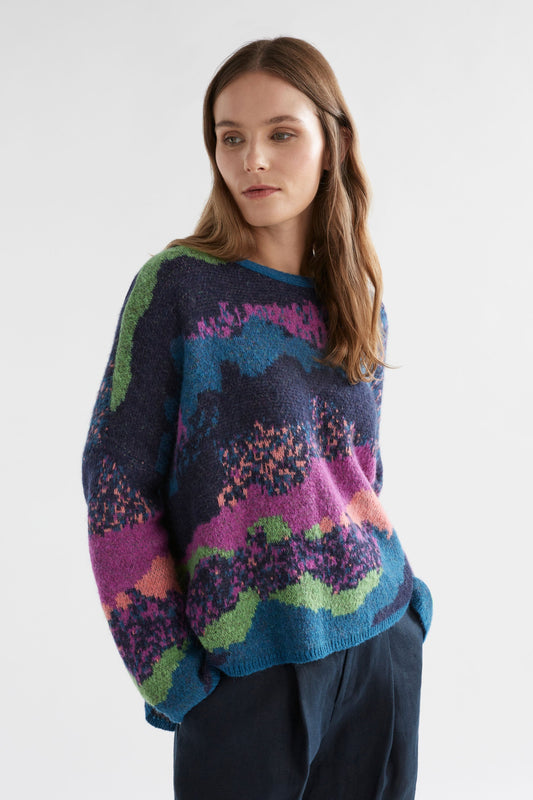Sprache Multi Coloured Wave Pattern Oversized Knit Sweater Model Angled Front | MULTI JACQUARD
