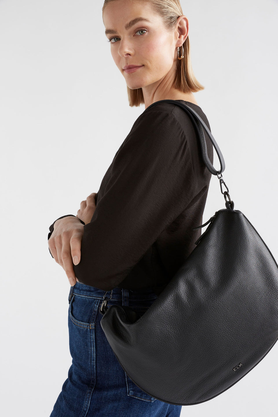Illin Leather Half Moon Medium Crossbody Bag Front  Model | BLACK