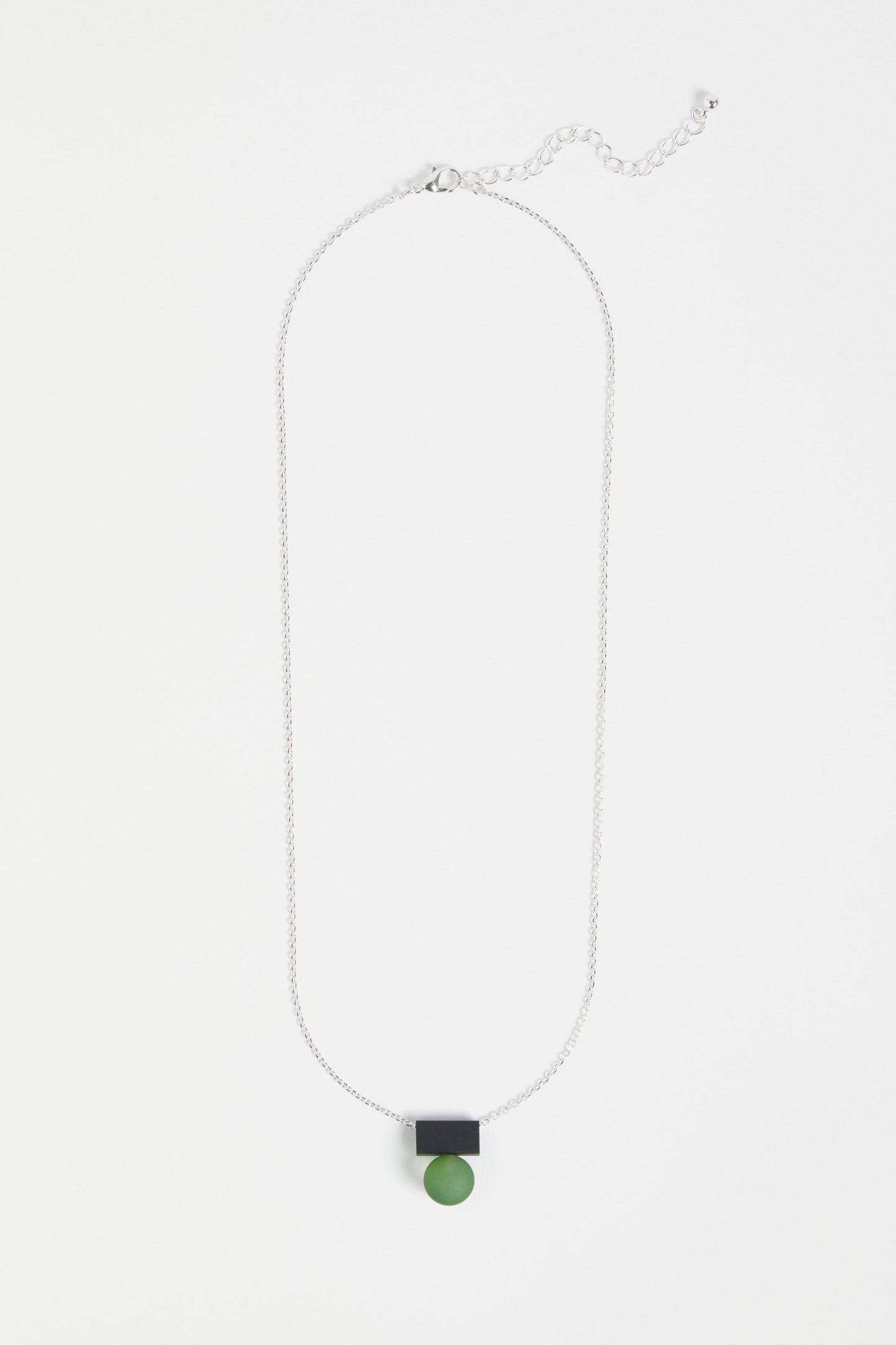 Sjetka Fine Chain and Simple Geometric Pendant Necklace | SILVER
