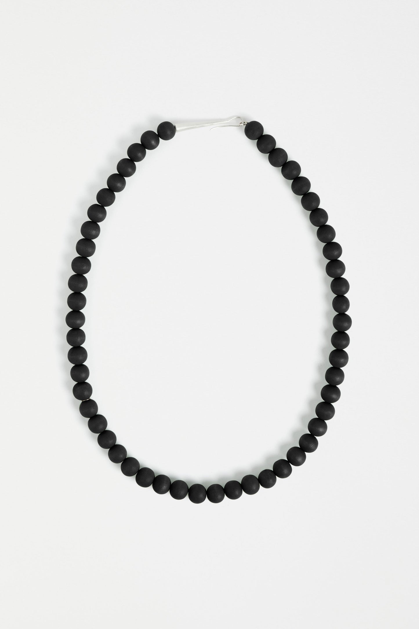Anykke Chunky Wooden Bead Necklace | BLACK