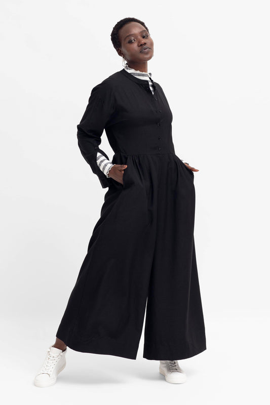 Rinna Long Sleeve Wide Leg Button Up Jumpsuit Model Front | BLACK