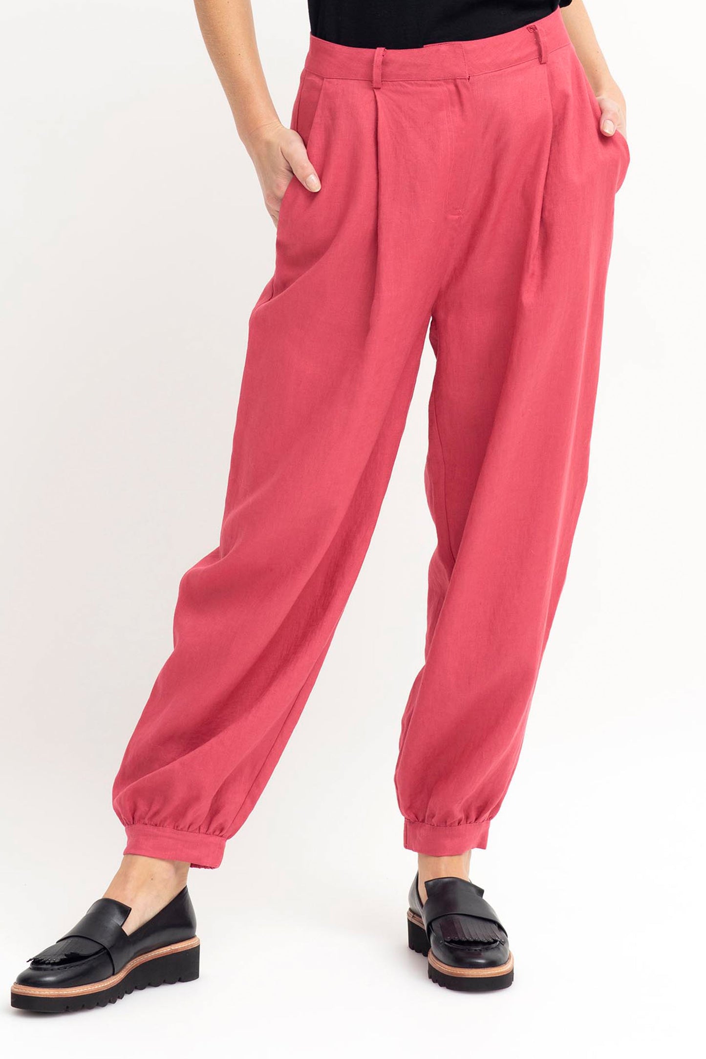 Taye Tapered French Linen Harem Pants Model Front Crop | DESERT ROSE