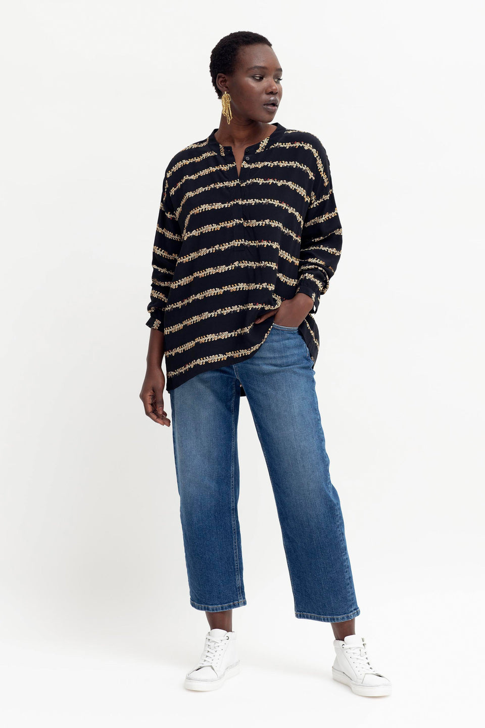 Stryd Sequin Print Long Sleeve Button Up Shirt Model Front Full Body | SEQUIN PRINT