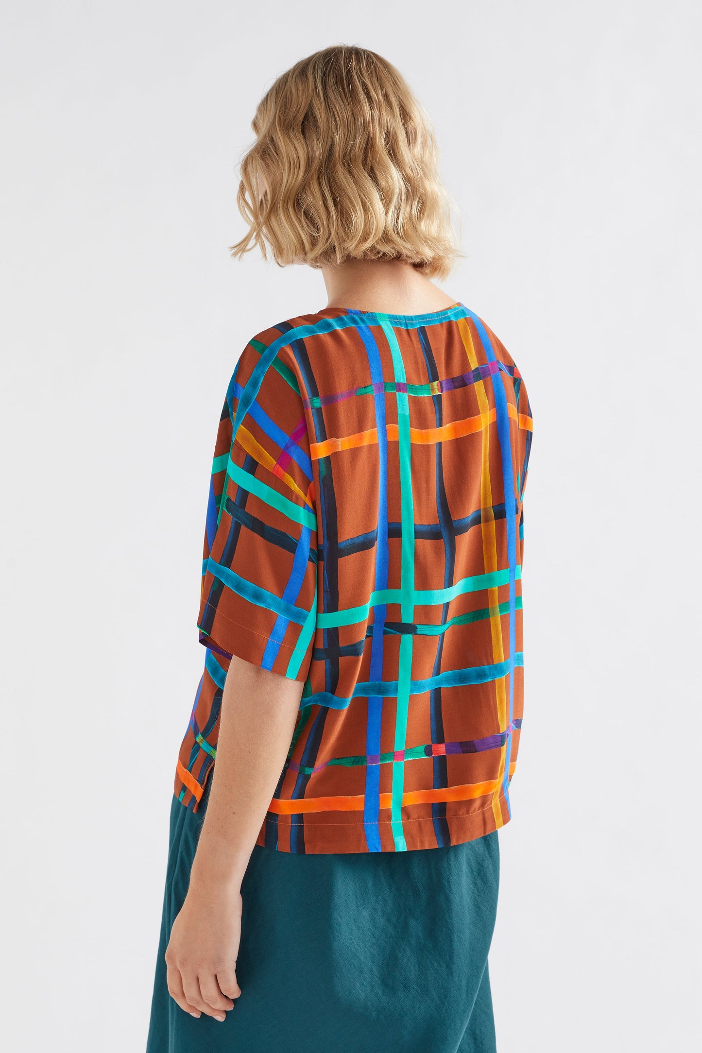 Dela Boxy Check Top Model Angled back | BREA CHECK