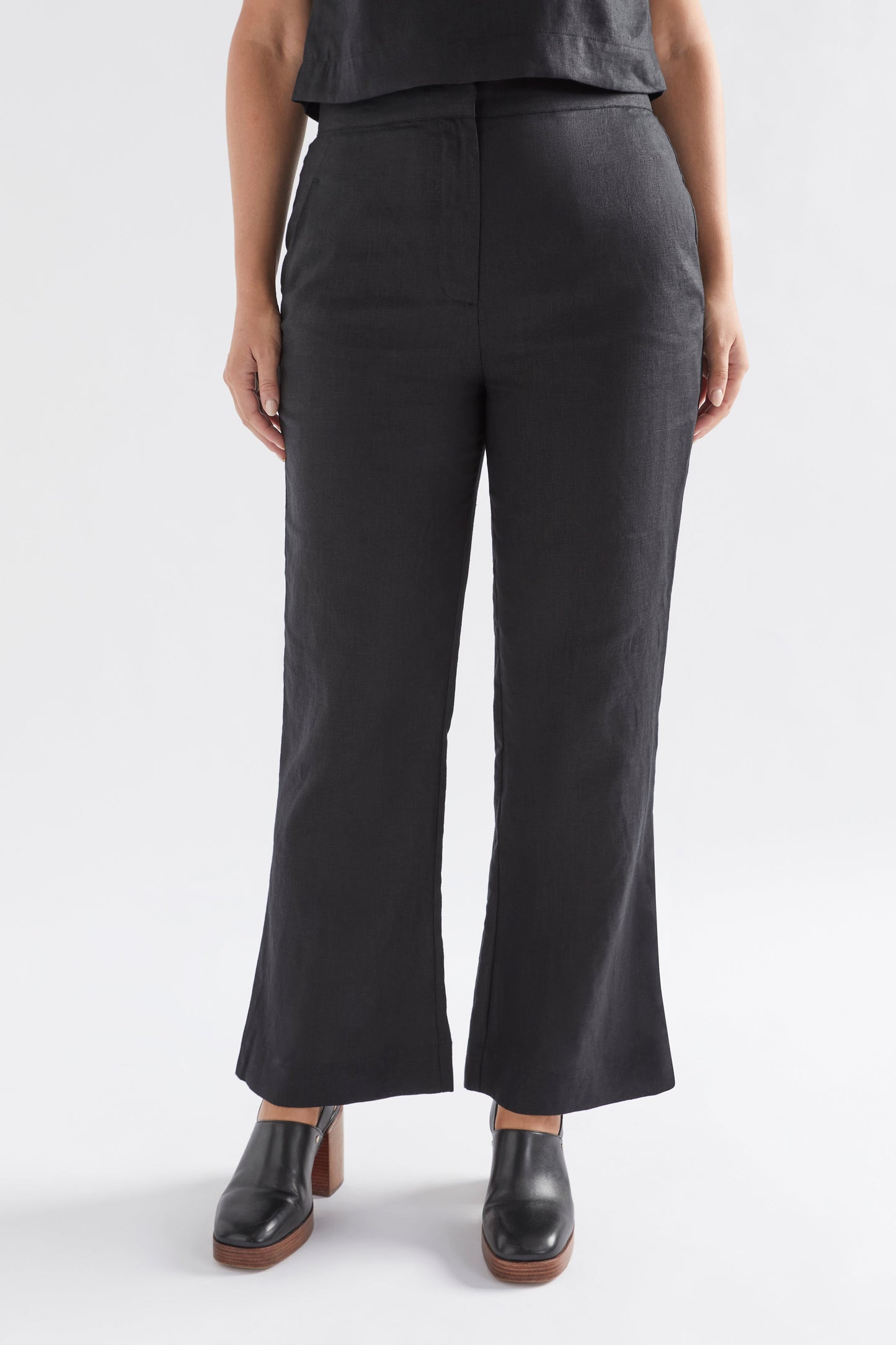 Stilla Linen Boot Cut High Rise Pant model front crop | BLACK