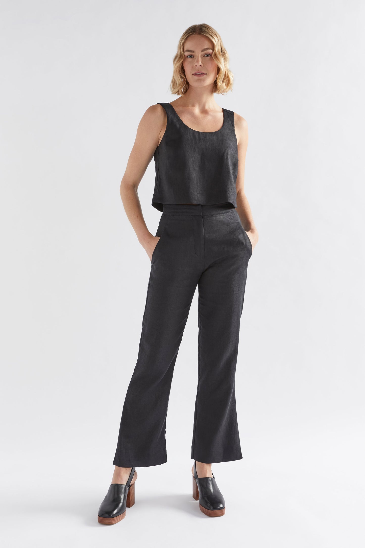 Stilla Linen Boot Cut High Rise Pant model front | BLACK
