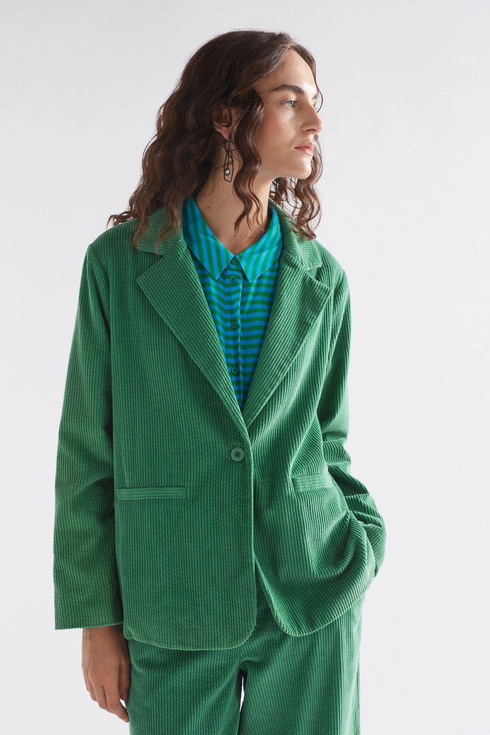 Rhes Chunky Cord Single Button Blazer Model Front | SEA GREEN