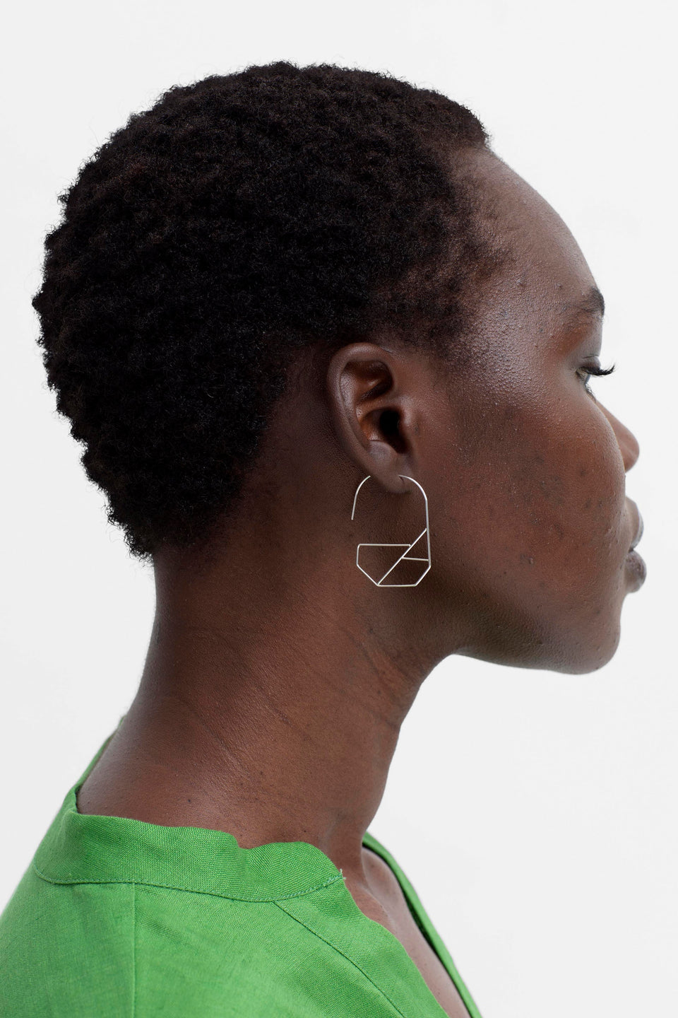 Atton Fine Lightweight Geometric Hoop Earring model Front SILVER