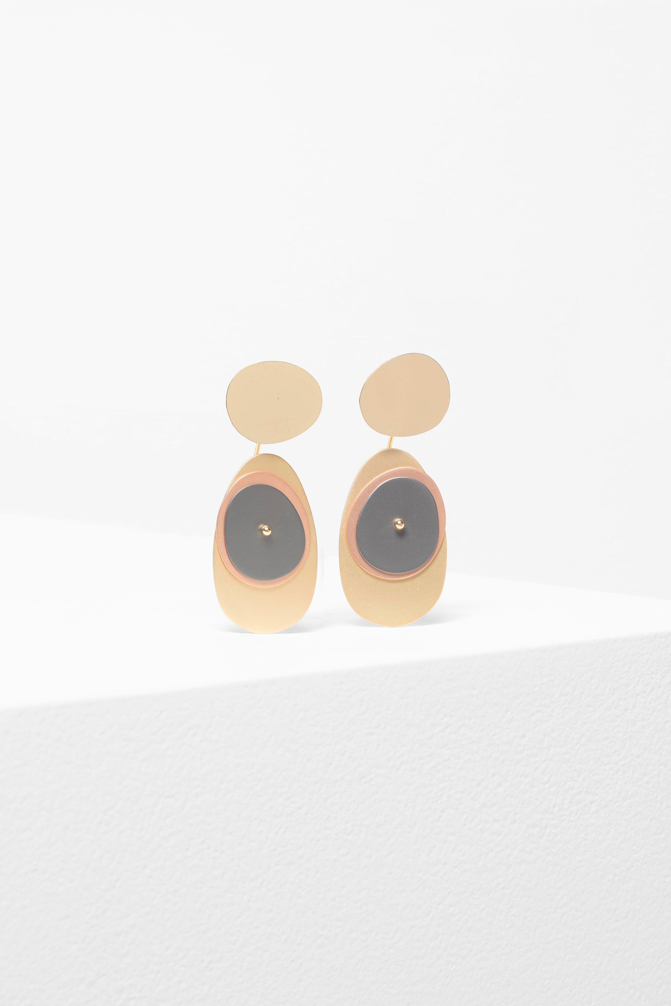 Orb Mixed Metal Disc Earring | GOLD
