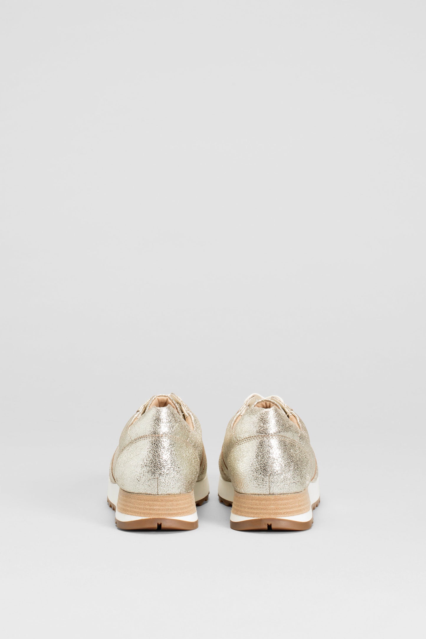 Beate Metallic Trainer Back | SILVER