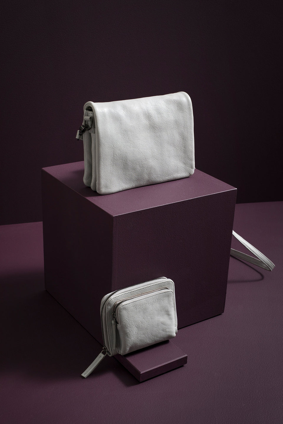 Innset Soft Cow Leather Purse Wallet Campaign | Cloud