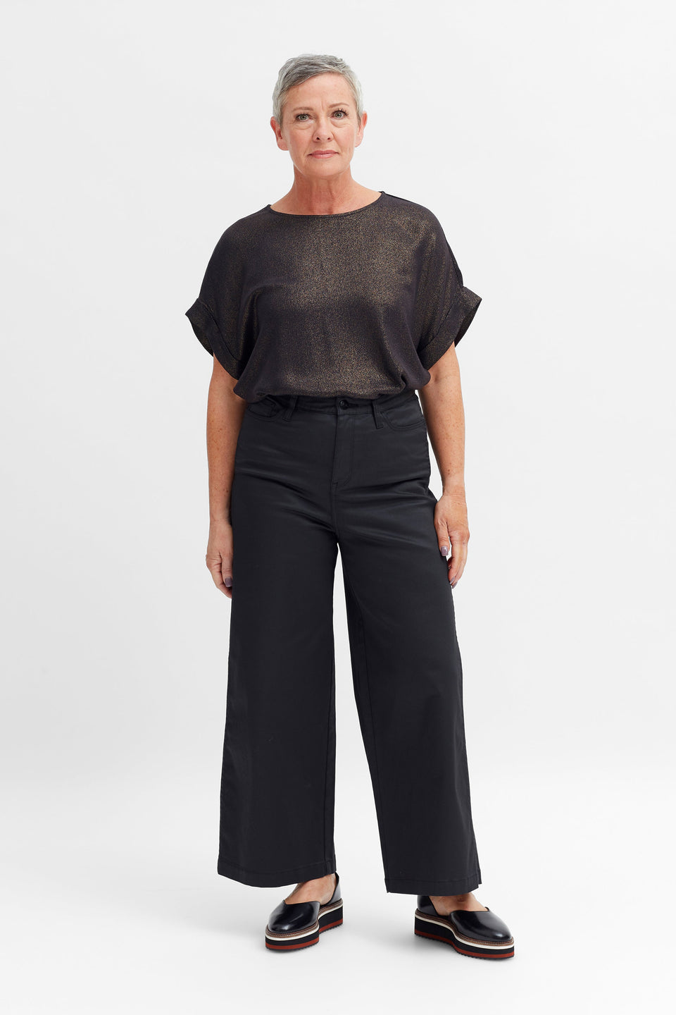 Odel Wide Leg Jean Model Front COATED BLACK