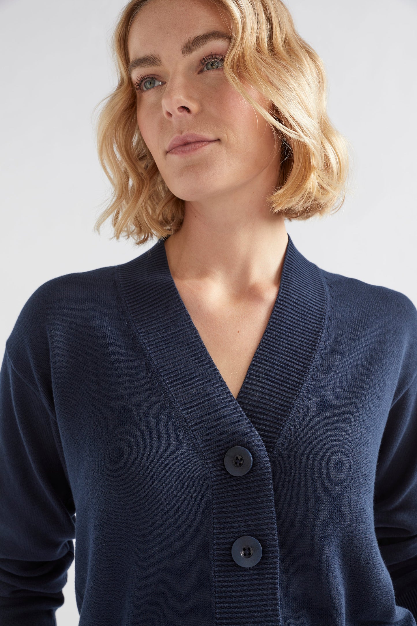 Rianna Organic Cotton V-Neck Cardigan Model Front detail | INK