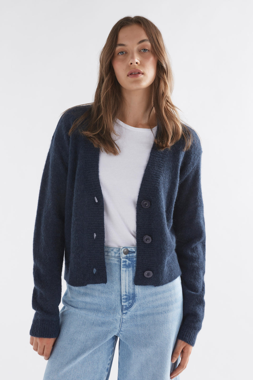 Drue Lightweight Alpaca-Wool V-Neck Cropped Cardigan Model Front | CARBON
