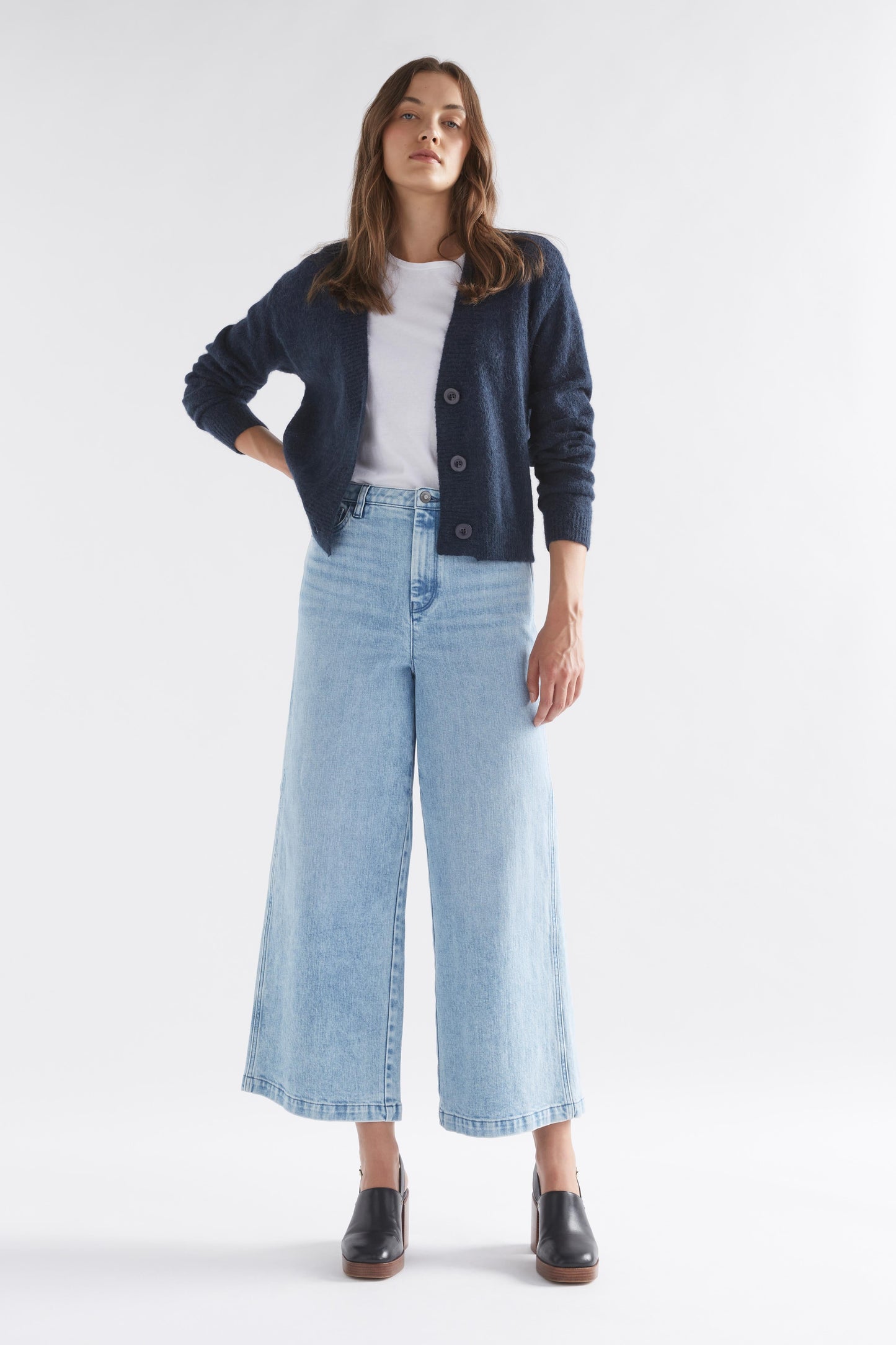Drue Lightweight Alpaca Wool V-Neck Cropped Cardigan Model Front Full Body | CARBON