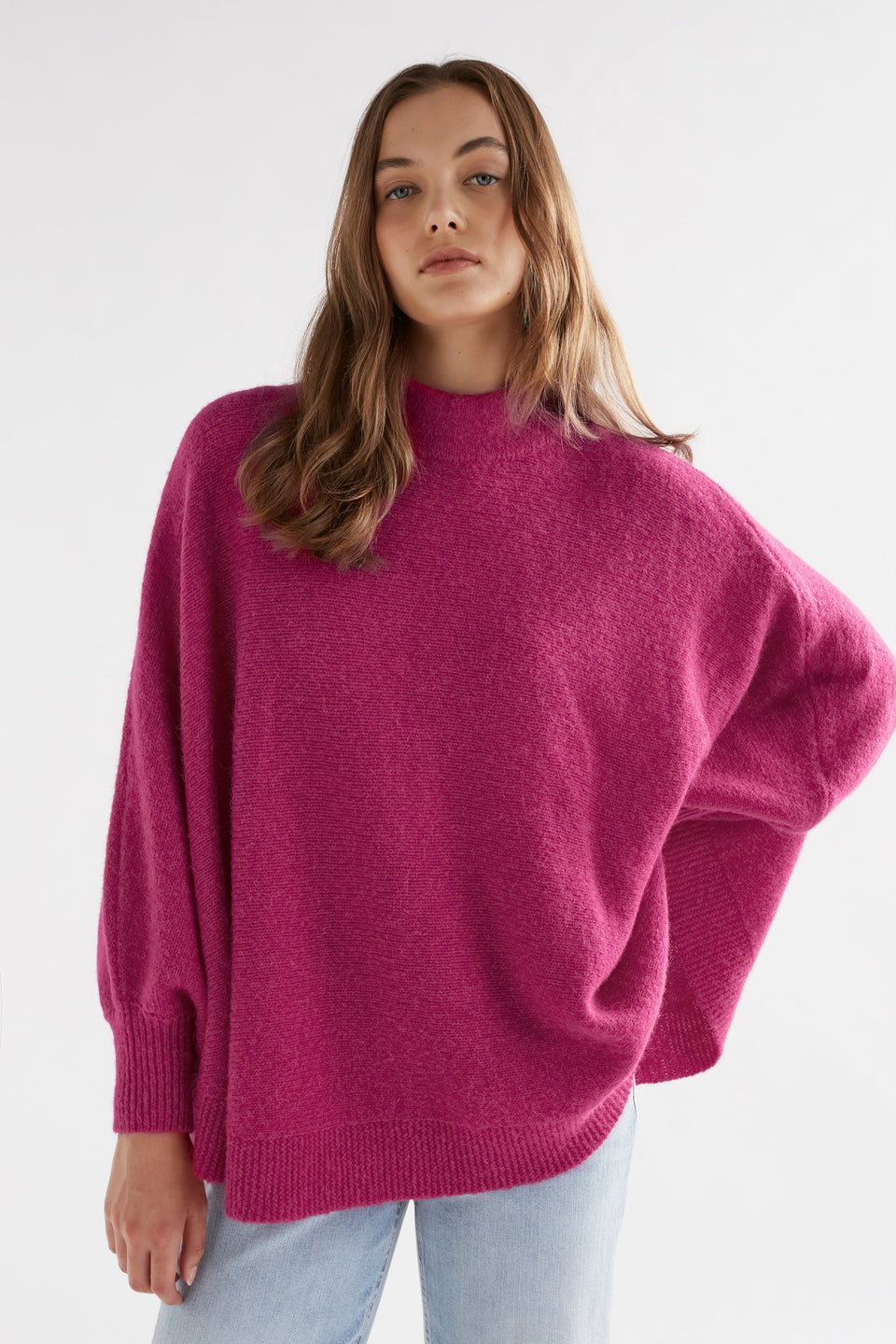 Palmen Alpaca Merino Mock Neck Sleeved Poncho Model Front | HOT PINK